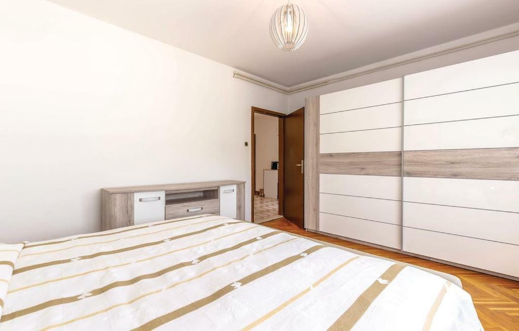 Apartments No 1288 Novi Vinodolski Extérieur photo